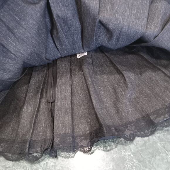 Little For Big Size XL Black Pleather Skirt With Straps & Silvertone Handcuffs - Picture 4 of 13